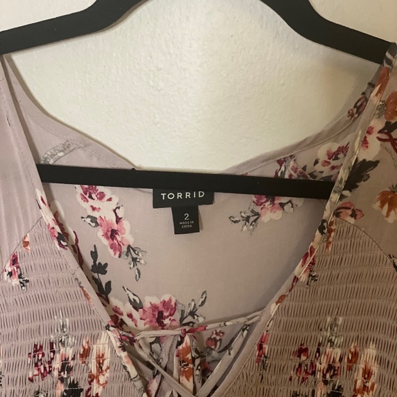 Plus size Torrid dress in great condition - Picture 4 of 4